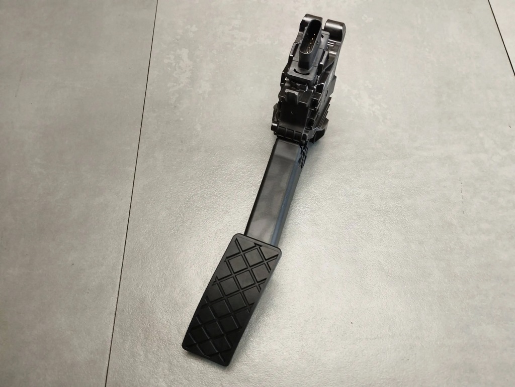 фото №1, Audi q4 e-tron потенціометр газу 1eb723503