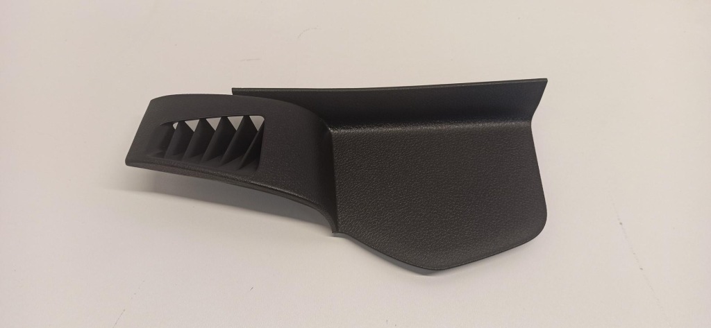 фото №1, Opel vivaro c защита заглушка панели правая 2023 9808188477