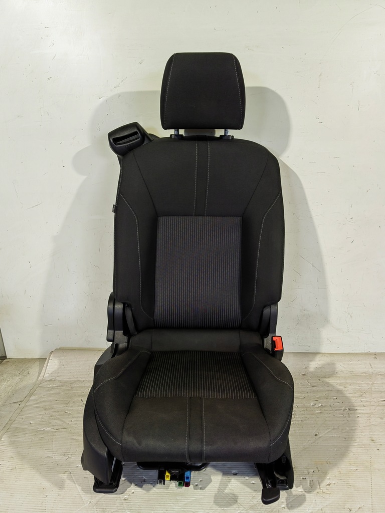 фото №1, Ford b-max 1.0 сидіння правий перед camper