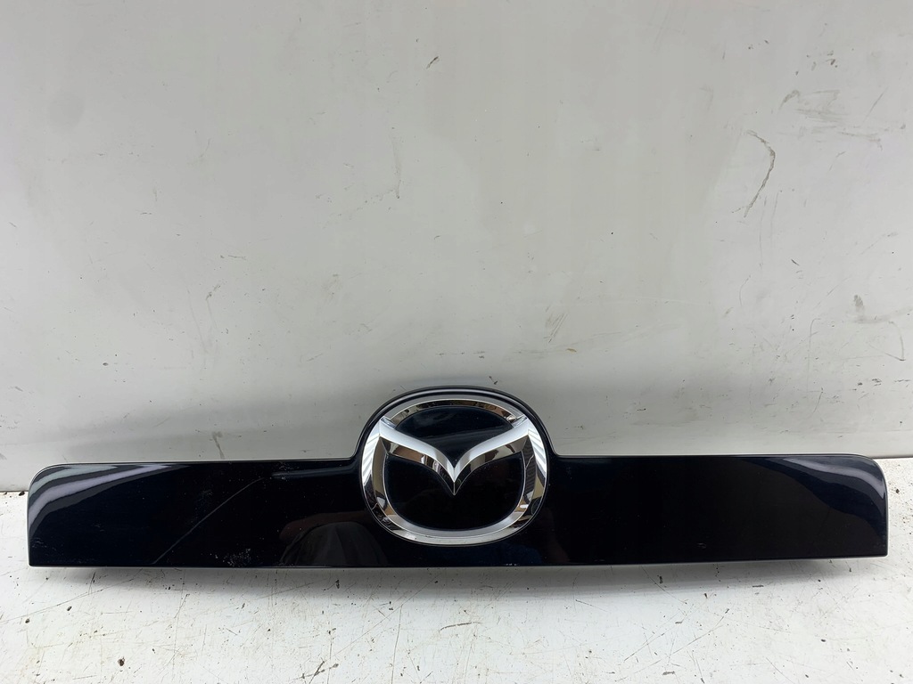 фото №1, Mazda cx7 cx-7 накладка крышки багажника a3f