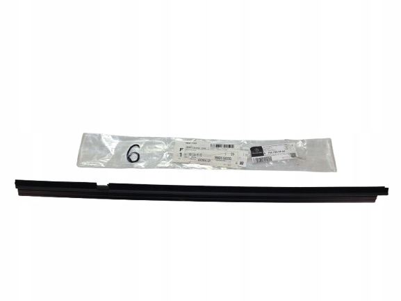 фото №1, Mercedes gla x156 молдинг внутренняя дверь правый задняя правая задняя a1567350565