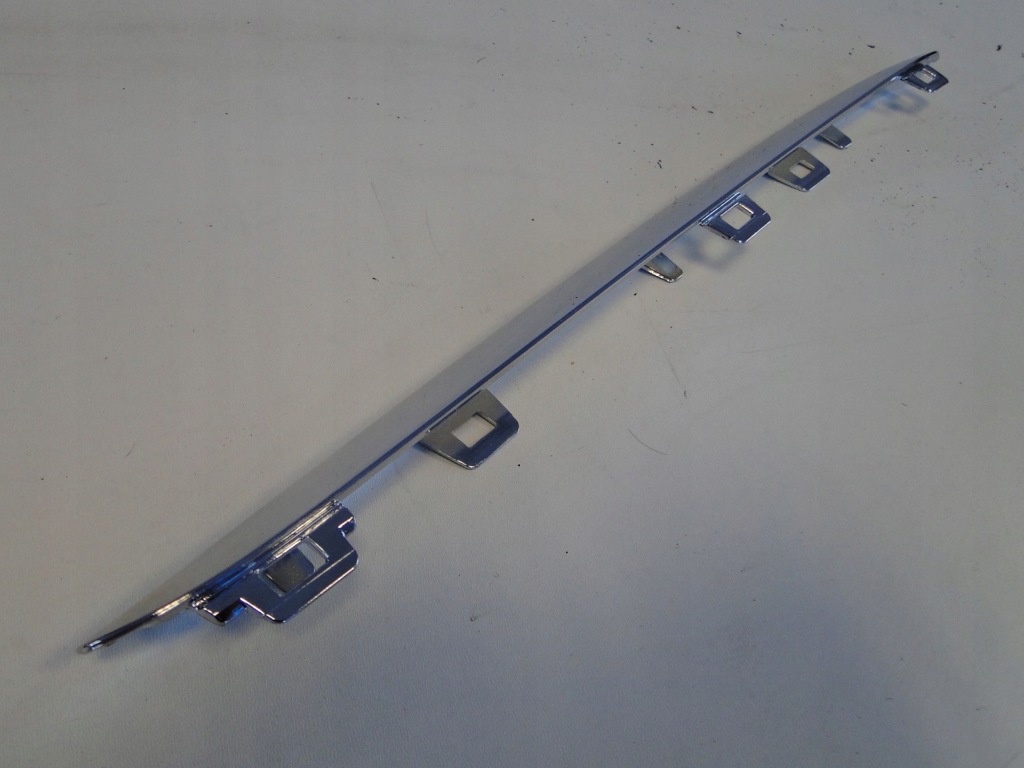 фото №5, Mercedes b w247 247 молдинг права хром w решітка радіатора amg