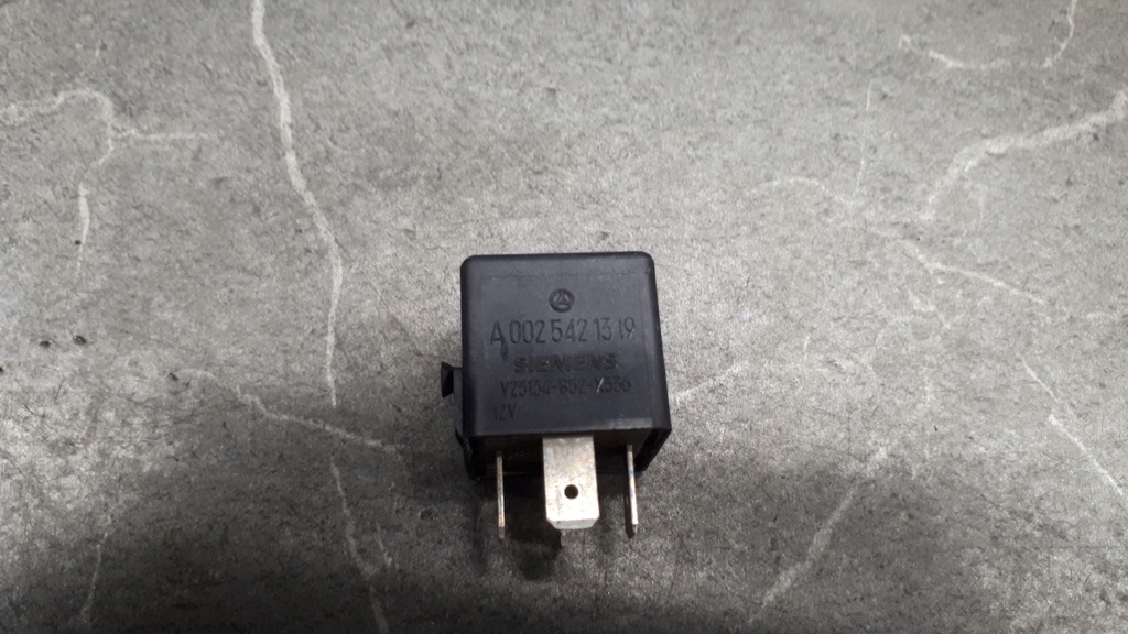 фото №1, A0025421319 реле mercedes w169 w245 w210