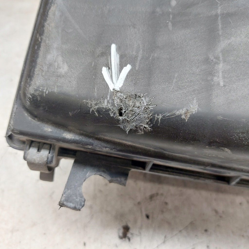 фото №5, Nissan maxima a34 корпус фильтра воздуха 8j010