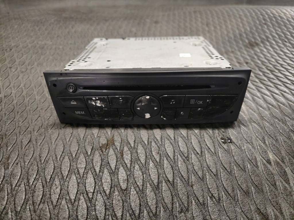 фото №1, Радио cd заводской renault clio iii lift 281150038r