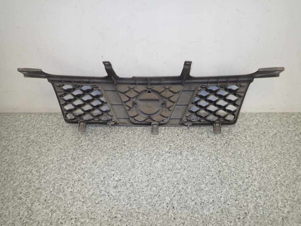 фото №4, Nissan xtrail t30 решётка радиатора решётка впуск воздуха