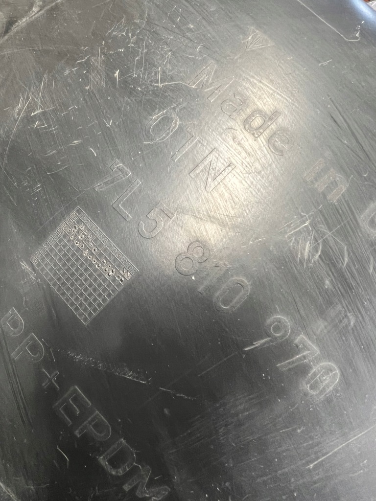 фото №6, Подкрылок оригинал cayenne задняя правое