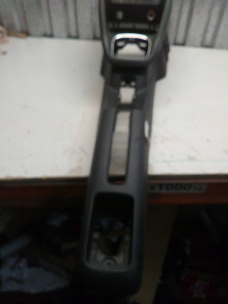 фото №1, Audi a1 туннель средний