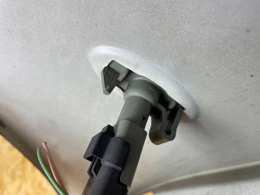 фото №16, Крыло перед передний правый citroen berlingo peugeot partner ii 2008-