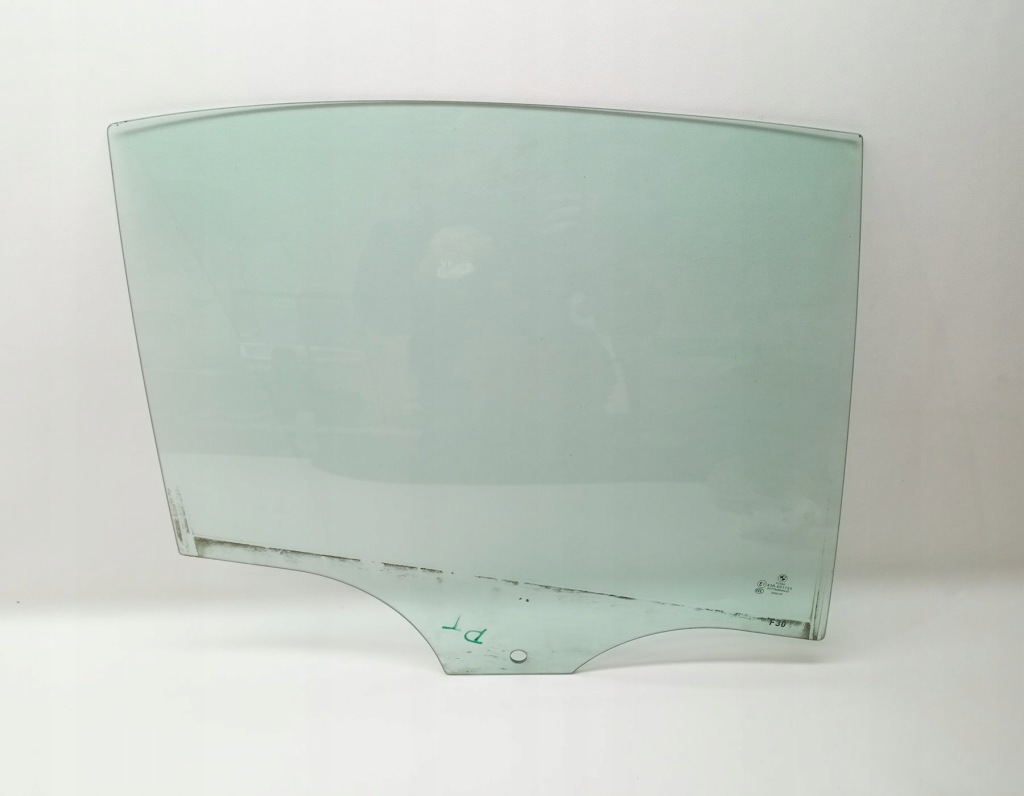 фото №1, Скло бічна права задня двері bmw seria 3 f30 12-