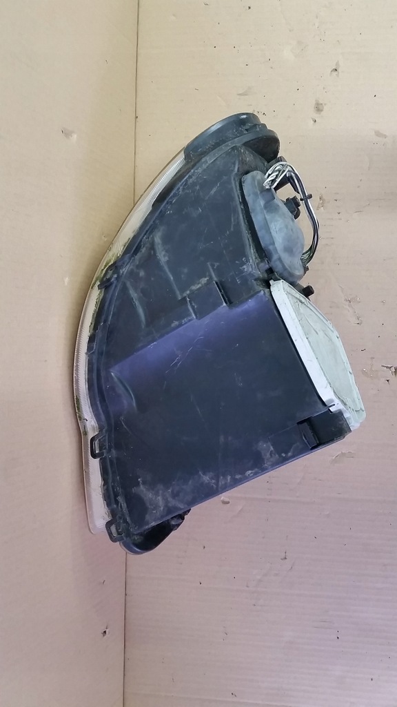 фото №14, Grand voyager iv lift лампа левый lub правый перед