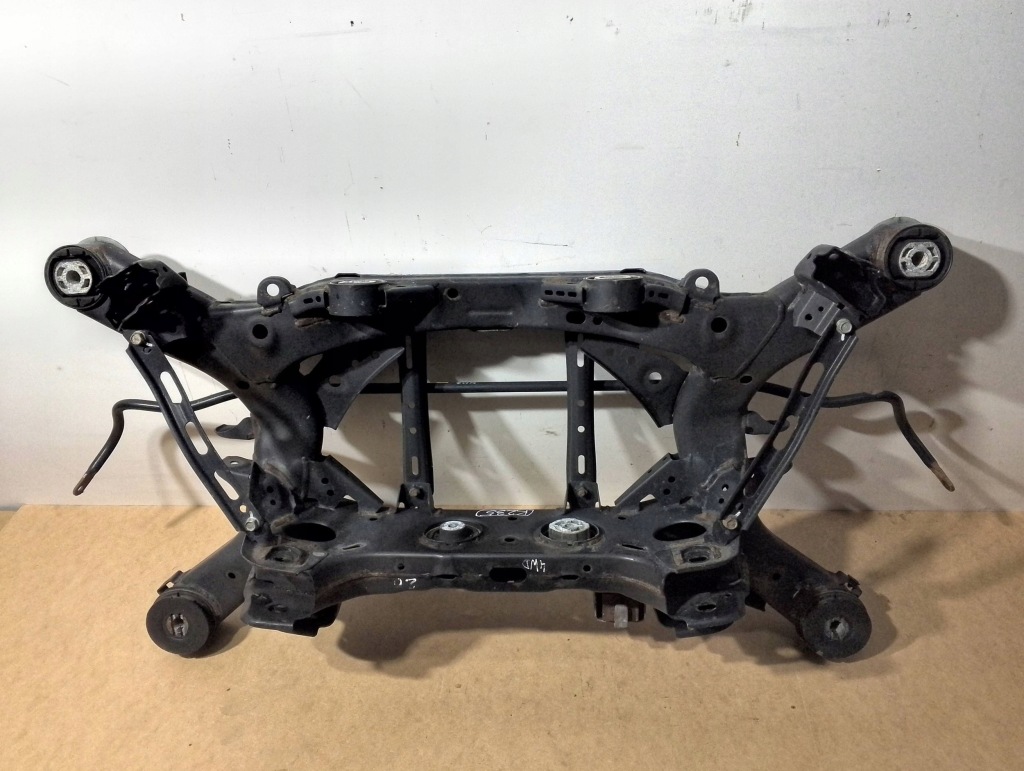 фото №8, Kia stinger 2,0t 4wd подрамник задние 55510j5100 k235