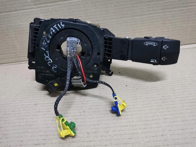 фото №1, Переключатель комбинированный renault vel satis 8200004642