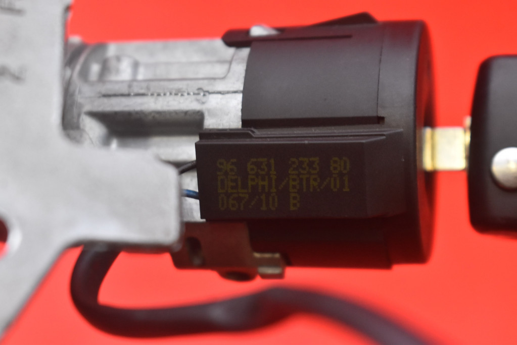 фото №8, Замок запалювання ключ n0502073 citroen c4 1 i 1.6 hdi 110 km 08-11