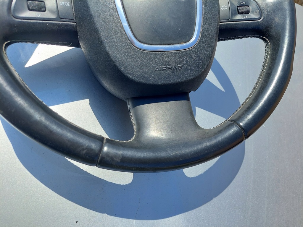 фото №11, Повітропровід триспицева багатофункціональний audi a4 b7