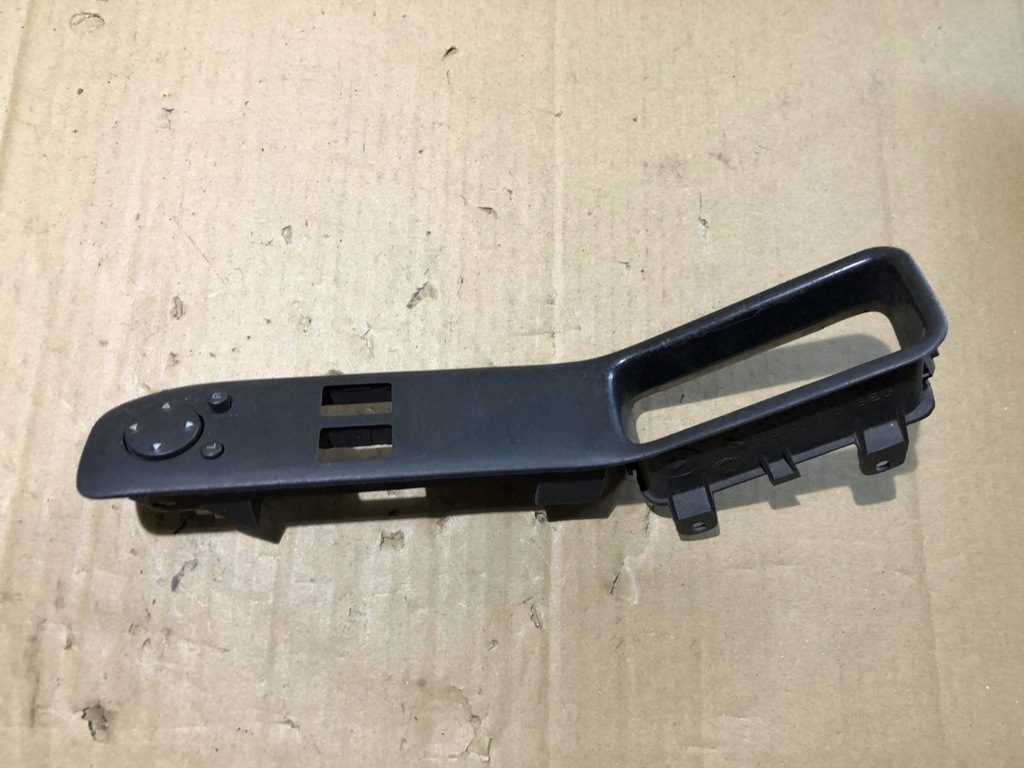 фото №1, Панель дзеркал лівий перед audi 80