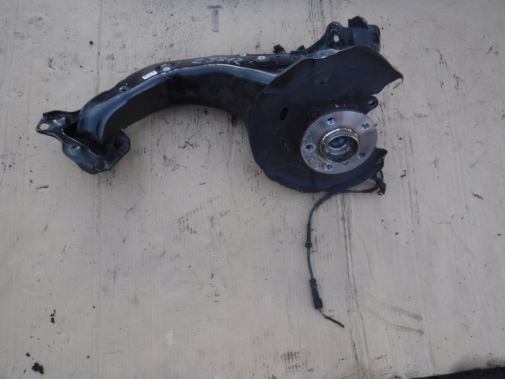 фото №1, Поворотный кулак правый задняя mini f56 f45 6851580