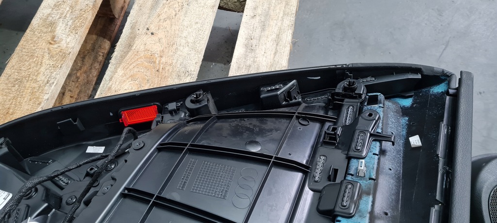 фото №13, S3 8v sedan a3 обшивка дверь левый правый задняя sedan 8v5867305 8v5867306