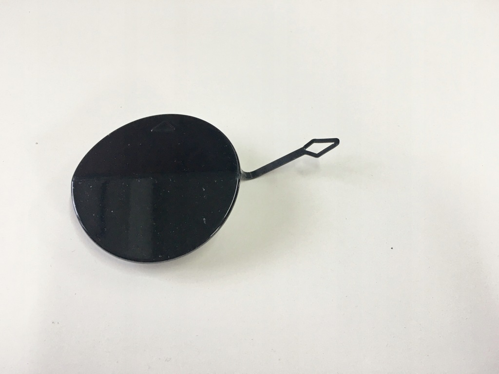 фото №1, Bmw serii 2 f22 f23 заглушка фаркоп бампера перед