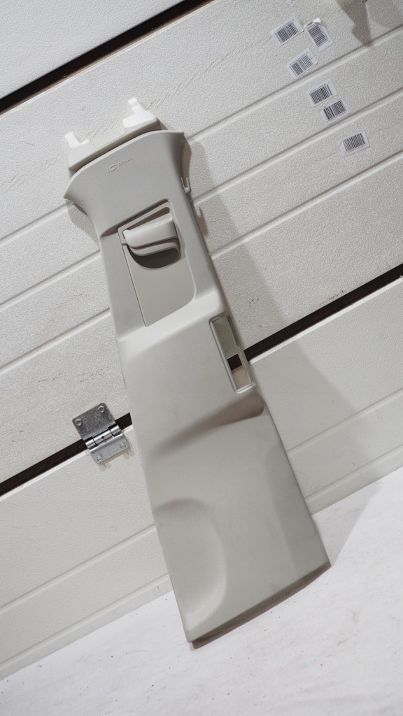 фото №1, Volvo xc90 ii защита стойка правый задняя 31651534