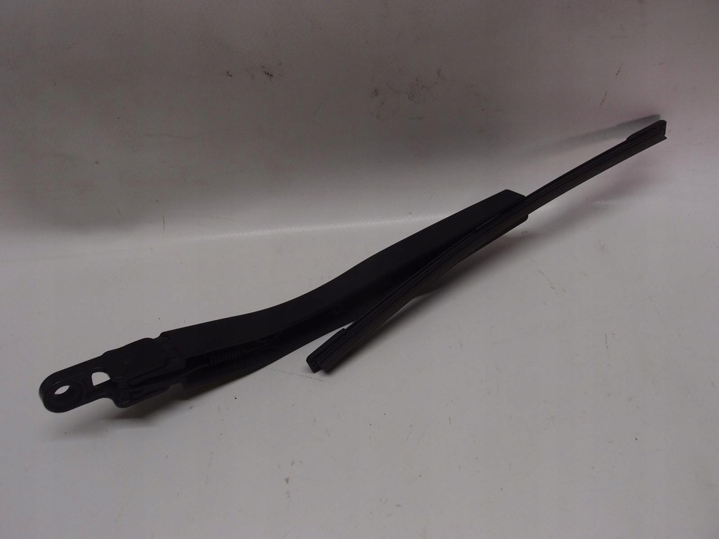 фото №4, Рычаг дворники крышки evoque ii