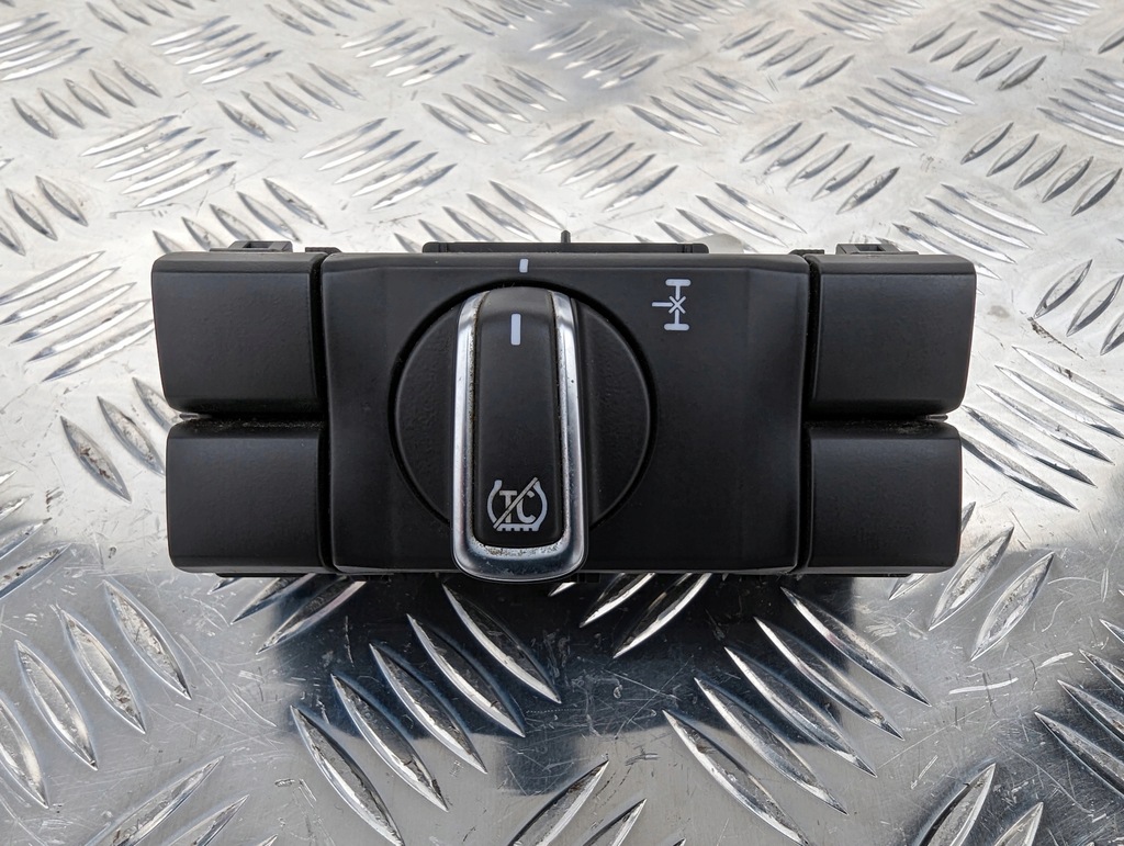 фото №1, Панель переключатели приборная панель scania ntg