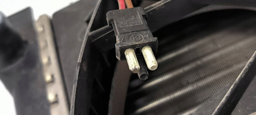 Радіатор води 1685000193 mercedes - benz a 140 Недорого