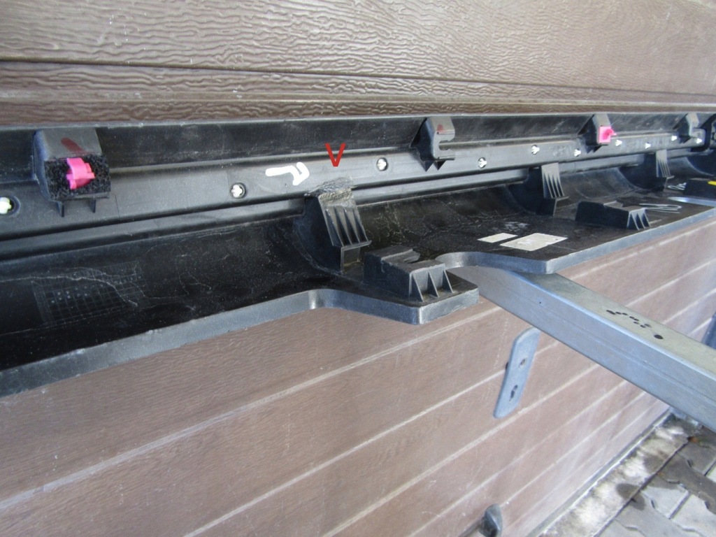 фото №14, Молдинг порог левая hyundai ioniq 5 21- порог