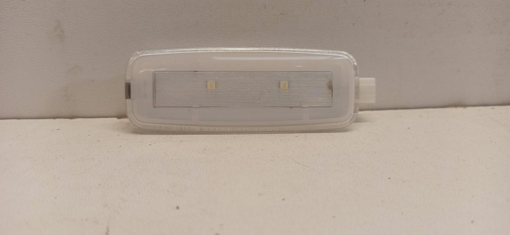 фото №1, Audi a1 82a лампа освещение 4h0947105d