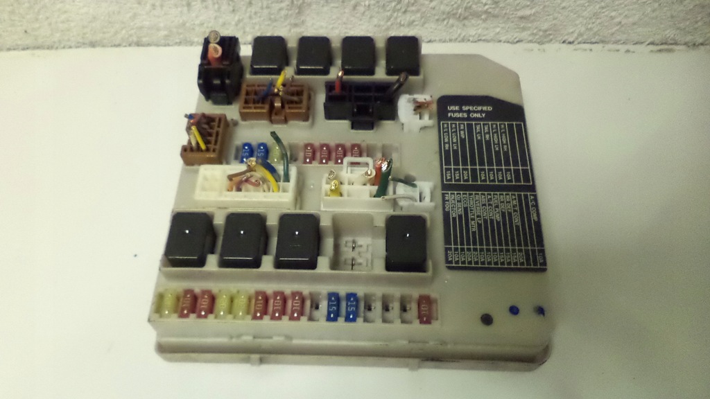 фото №1, Модуль bsi uch nissan 284b7ax620 kompletny разъёмы