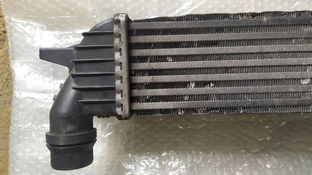 фото №8, Renault laguna iii интеркулер 2.0 dci 144960001r