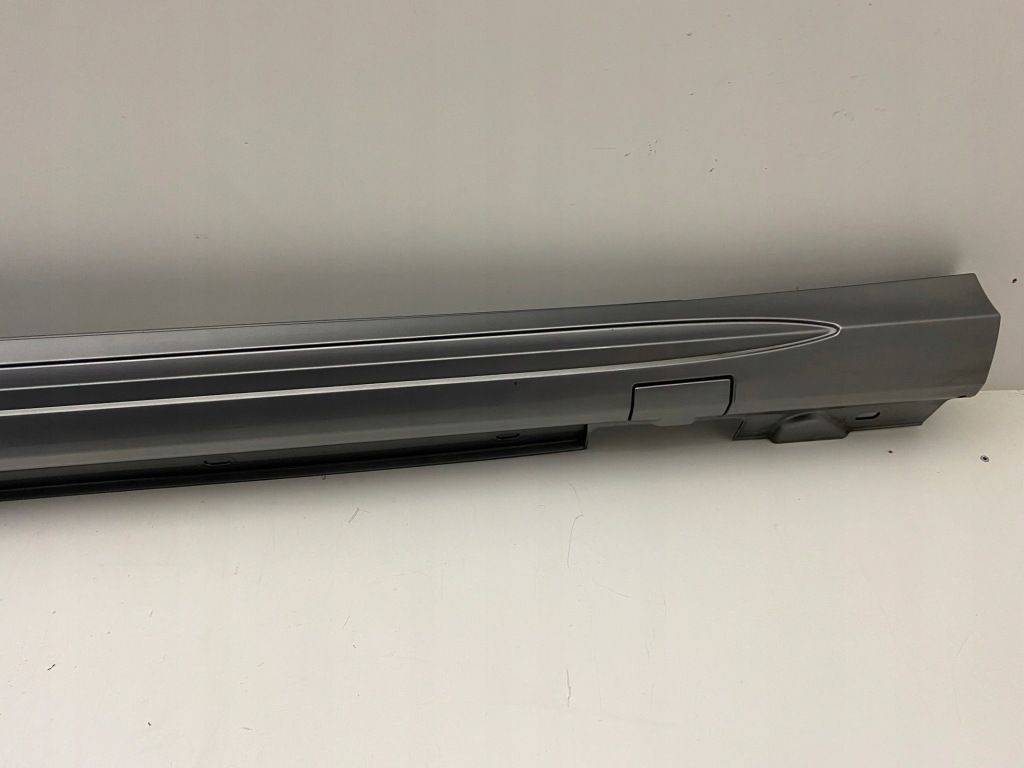 фото №4, Mercedes cls w218 amg правый порог молдинг порог