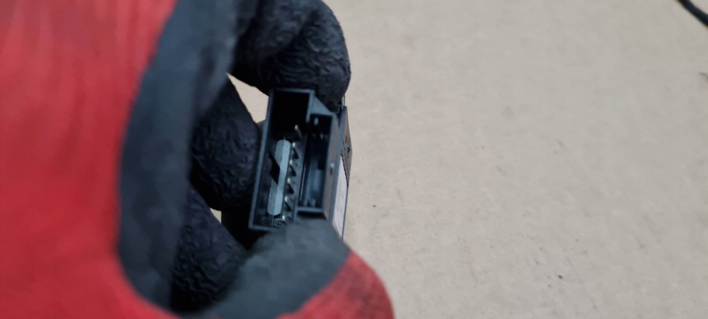 фото №8, A4 b9 8w переключатель reguracji сиденье 8e0959777a q5 a6 q7 q5 80a a5 8w