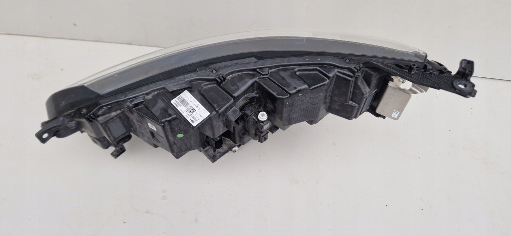 Фара перед правый  renault megane iv 4 рестайлинг  full led 260106798r в Украине