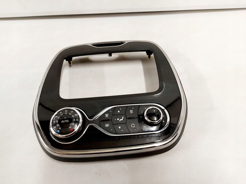 фото №1, Renault captur i рамка радио панель кондиционера