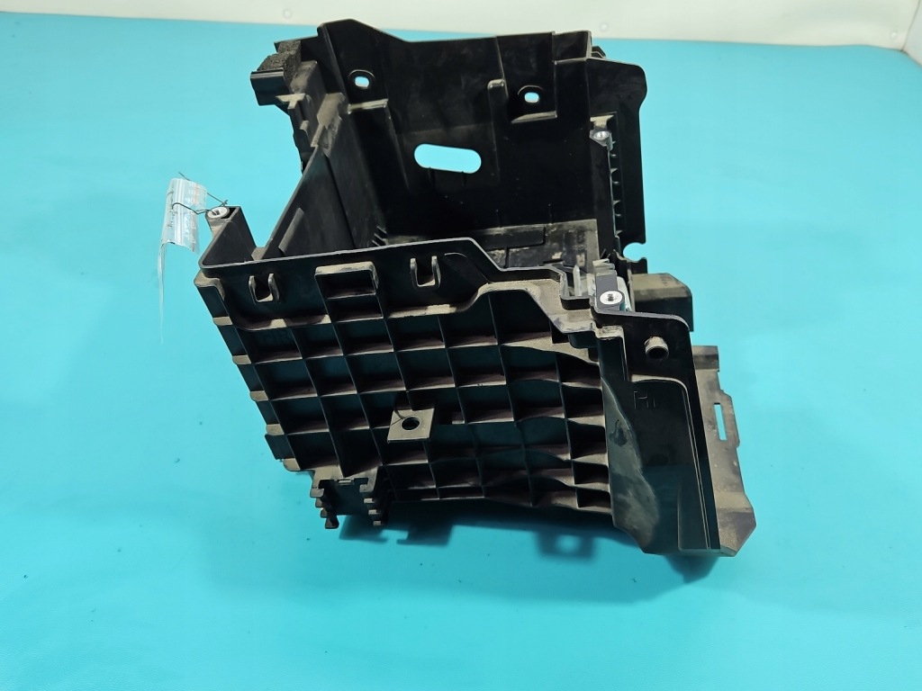 фото №2, Основа акумулятор корпус renault megane iv 2016-