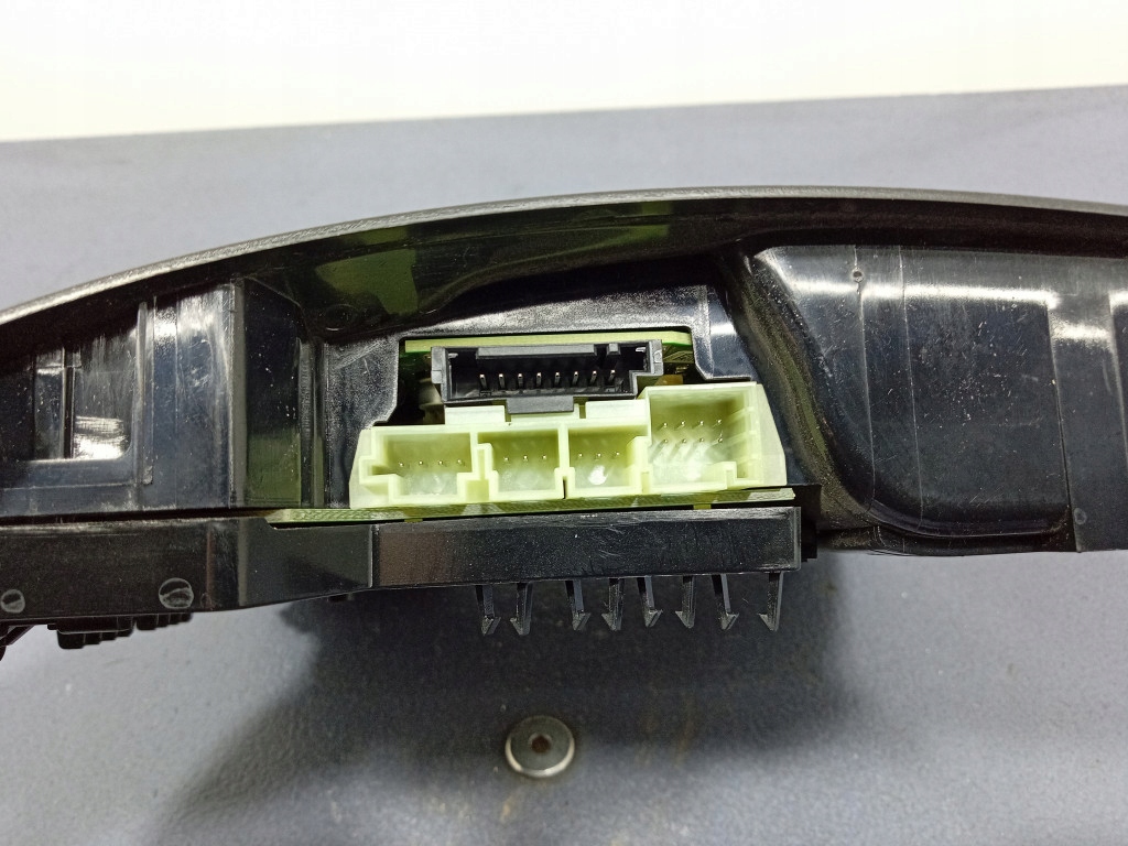 фото №7, Mercedes gls x166 лампа потолочный a1669004115