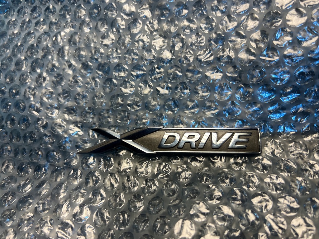 фото №1, Bmw x3 e83 x1 e84 x3 f25 x4 f26 емблема xdrive