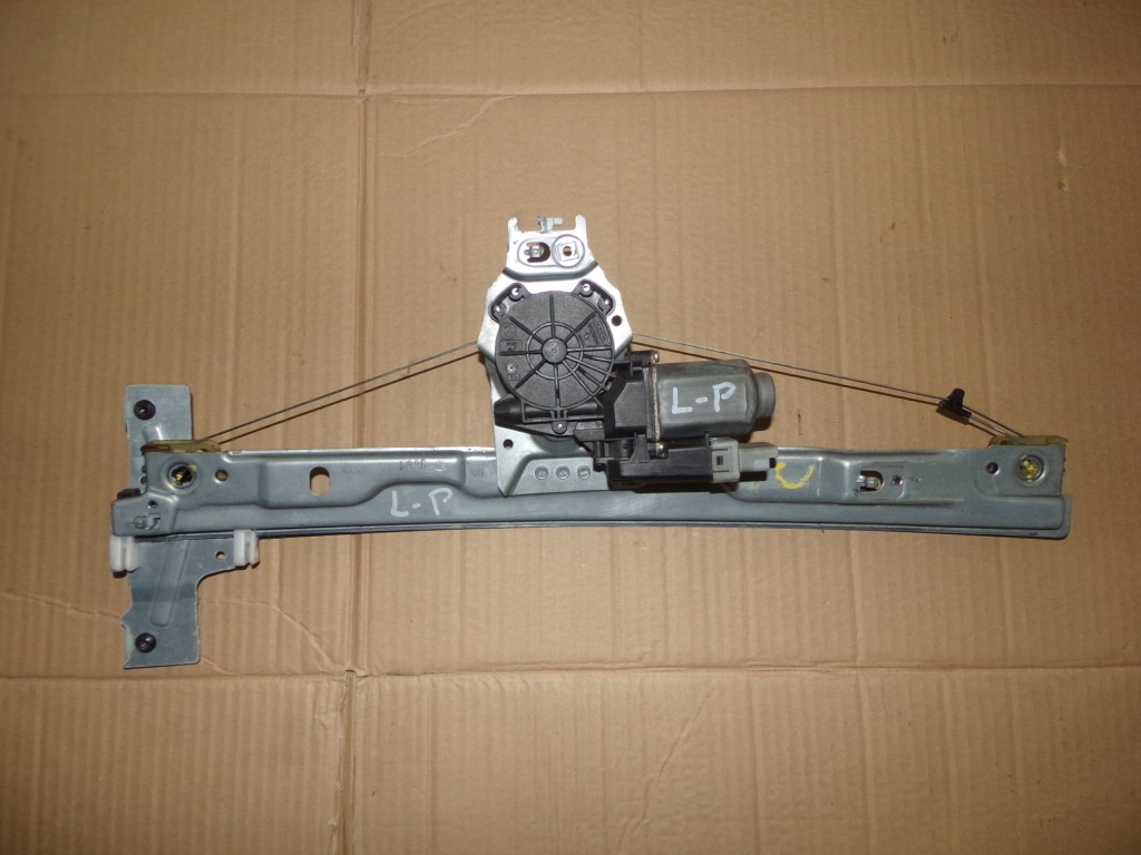 фото №1, Механізм скло лівий 3 двері peugeot 207 europa