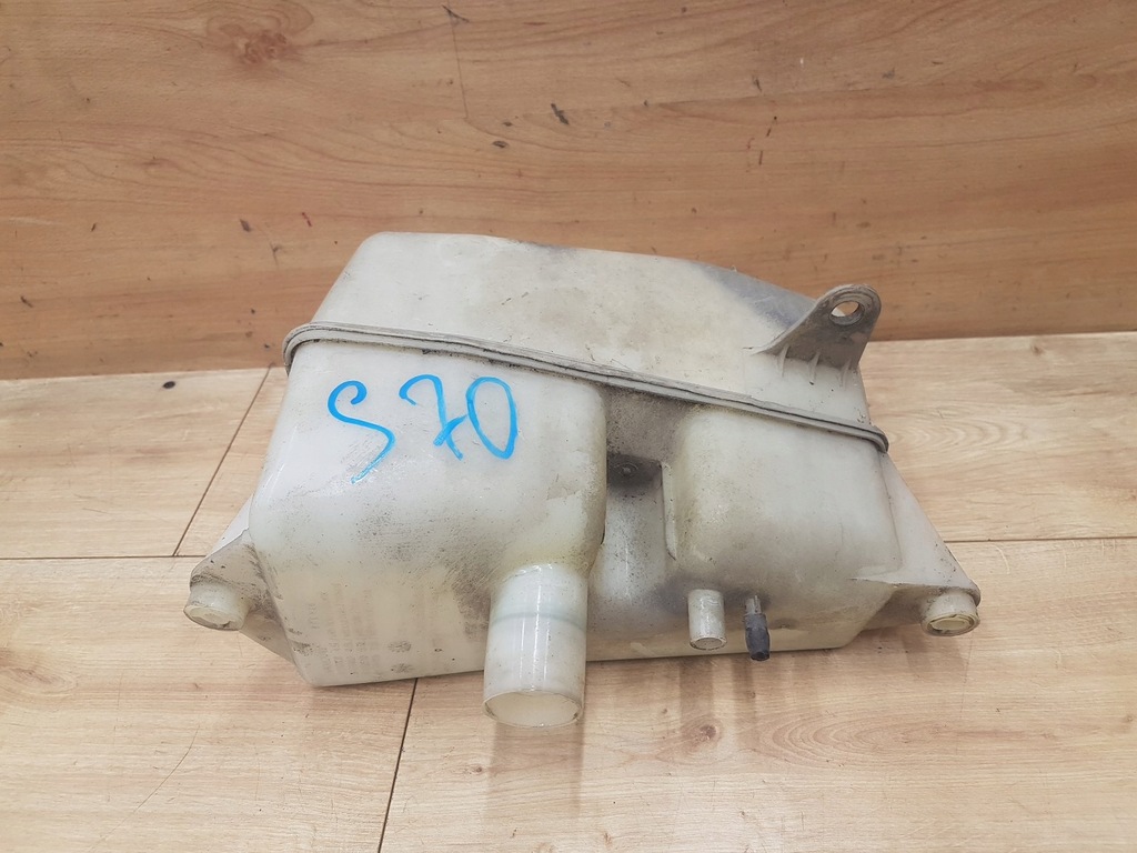 фото №1, Бачок омывателя volvo s70