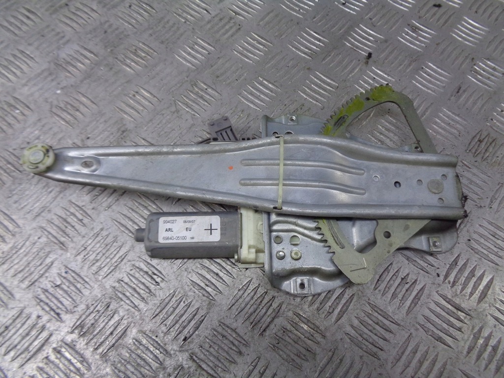 фото №1, Механізм скло лівий задній toyota avensis t25