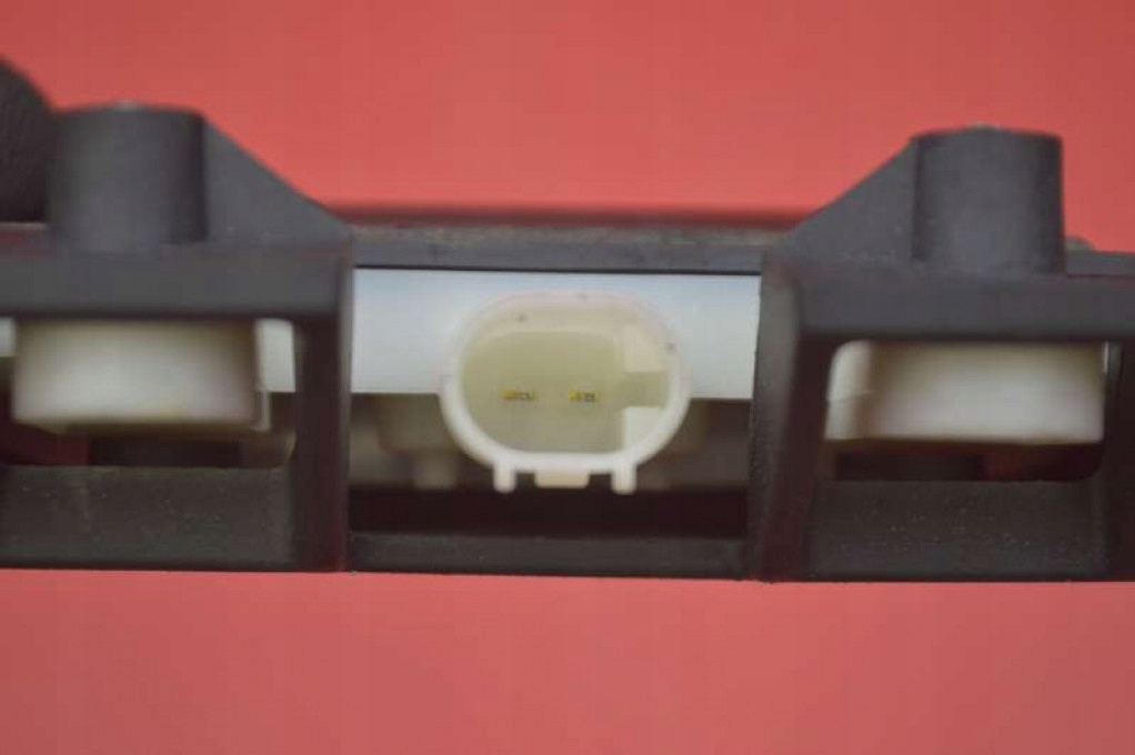 Ручка кришки задній задній tesla model s 12-20 Зі Шроту