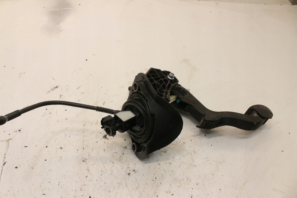 фото №5, Педаль сцепления помпа 9809425480 peugeot expert iii jumpy 2.0 blue hdi