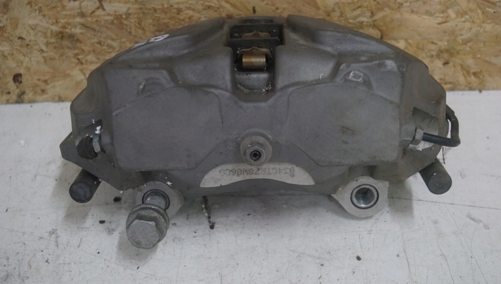 Супорт гальмівний правий перед audi q5 80a Недорого