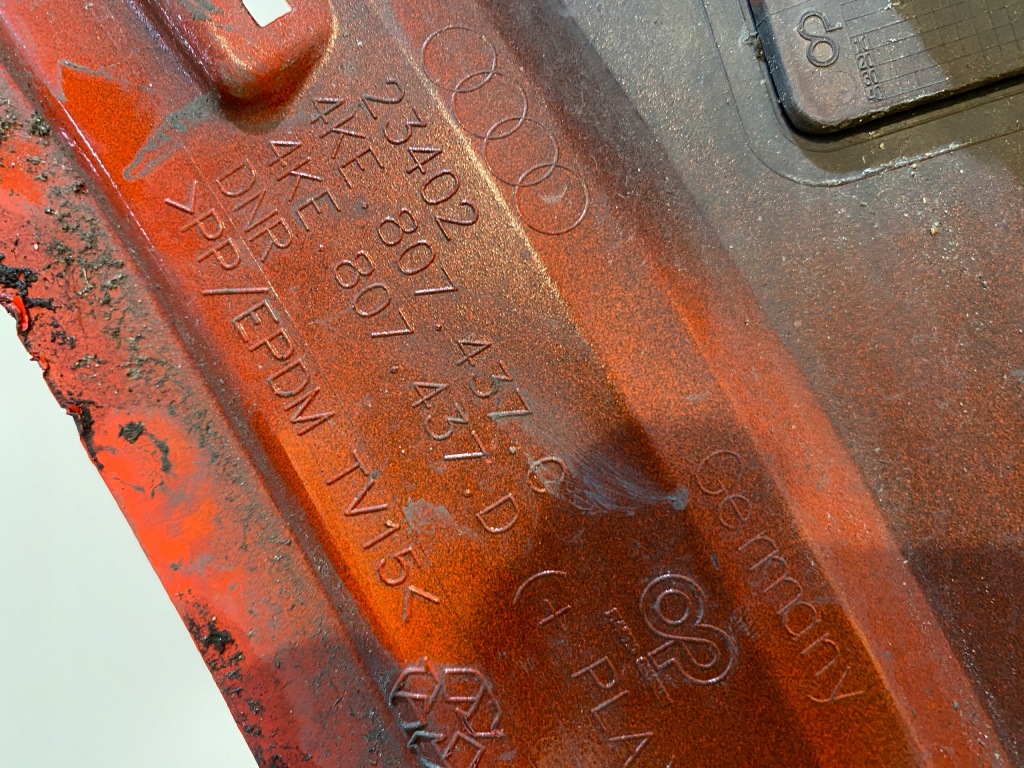 Audi e-tron 4ke s-line бампер перед передній 4ke807437c Оригінал