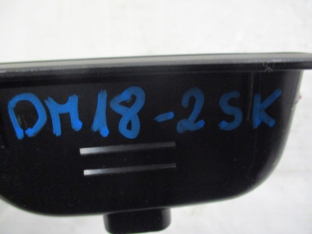 фото №8, Renault megane iv панель перемикач скло