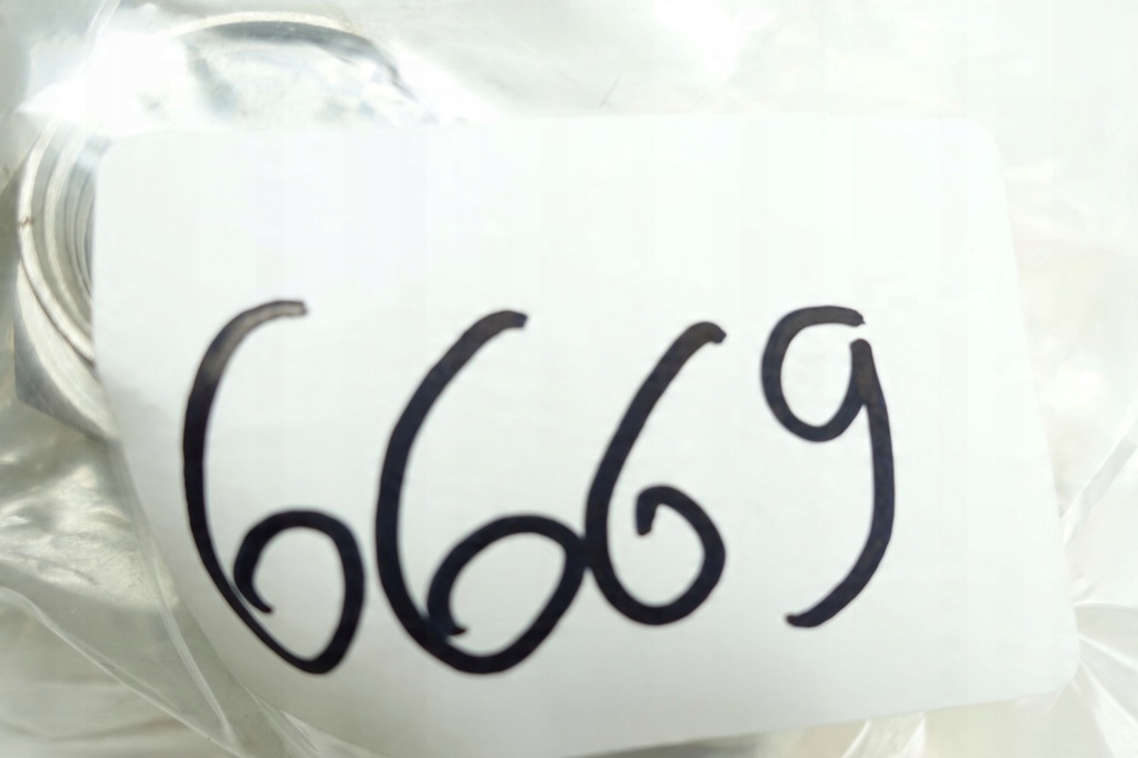 фото №7, Гайка полуось opel movano b 95521559