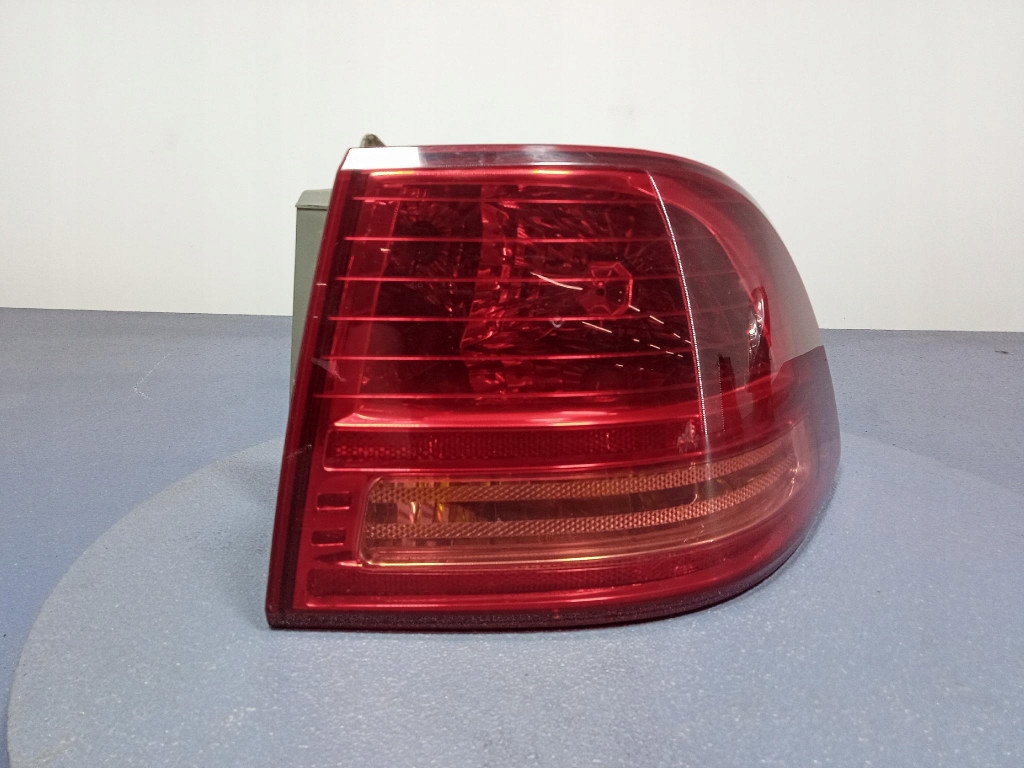 фото №1, Kia optima ii magnetis лампа задняя задняя правая usa