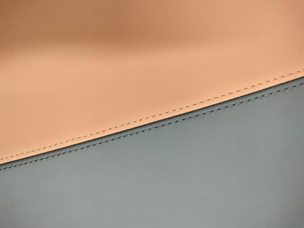 фото №14, Nowa оригінальний номер оббивка обшивка двері лівий правий перед audi r8 spyder шкіра nowa