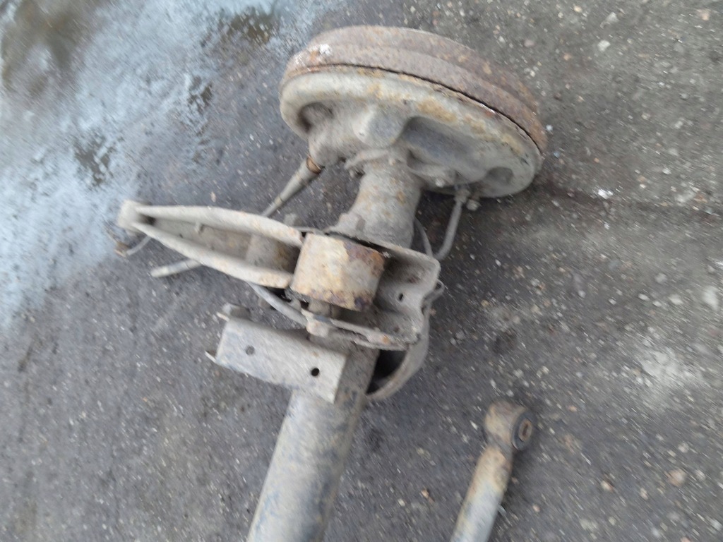 фото №6, Suzuki ignis ii 1.3 ddis 2005 6d hb балка oś подвеска задняя задняя